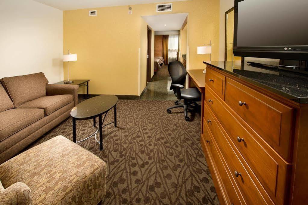 Drury Inn & Suites Frankenmuth Exteriör bild